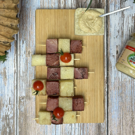 Brochette de jambon de Noël et igname à la sauce des Boucaniers au gingembre